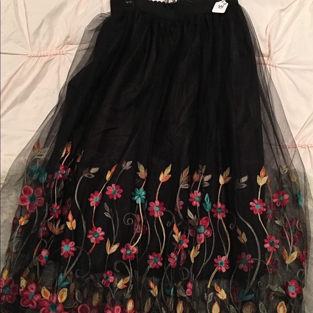 Midi skirt
